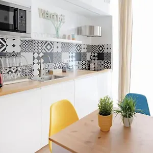 New-big Honey Colosseum 4bdr + 2sofa Bed A/c Apartment